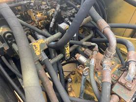 Buy Caterpillar 320V2 Used Excavator / 6 Buy Caterpillar 320V2 Used Excavator / 6