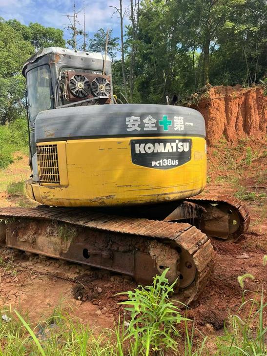 Buy Komatsu PC138US-2 Used Excavator / 1