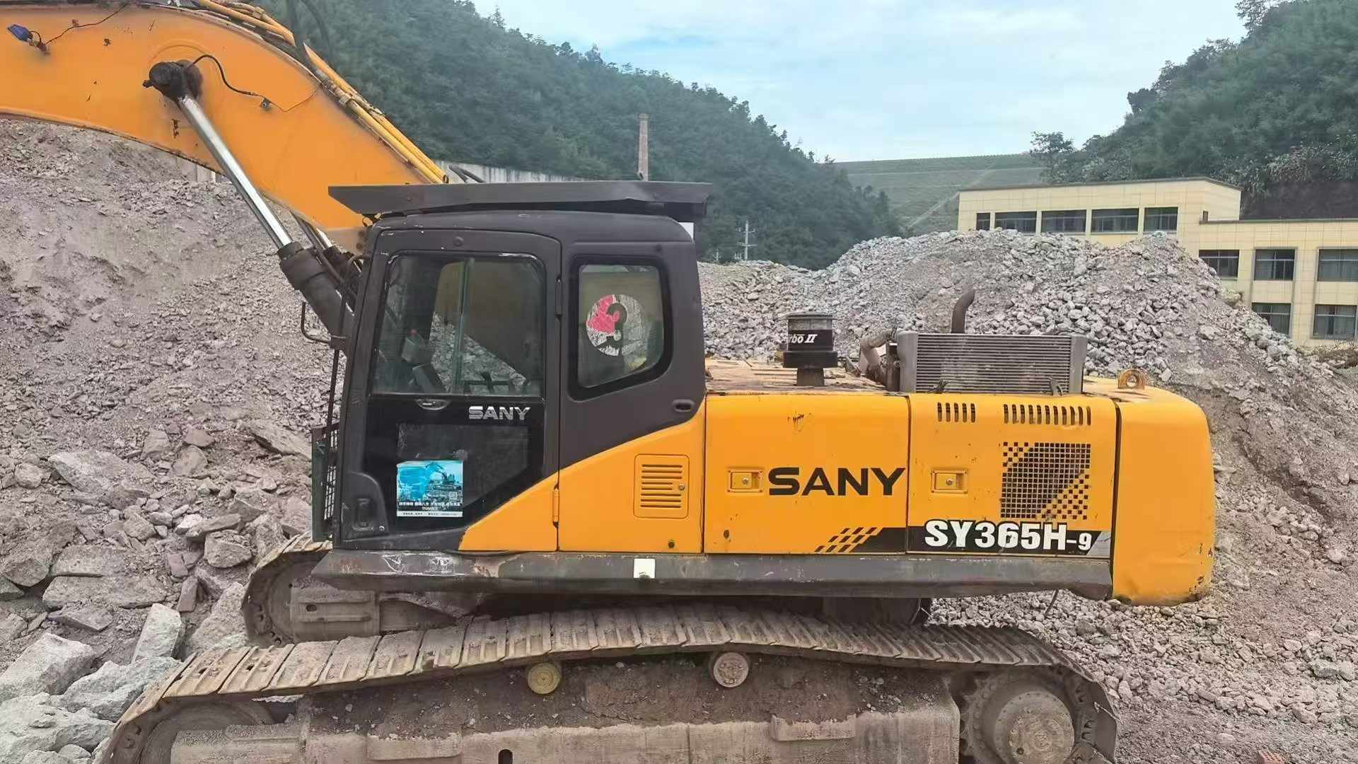 Buy Sany SY365C-8 Used Excavator / 5