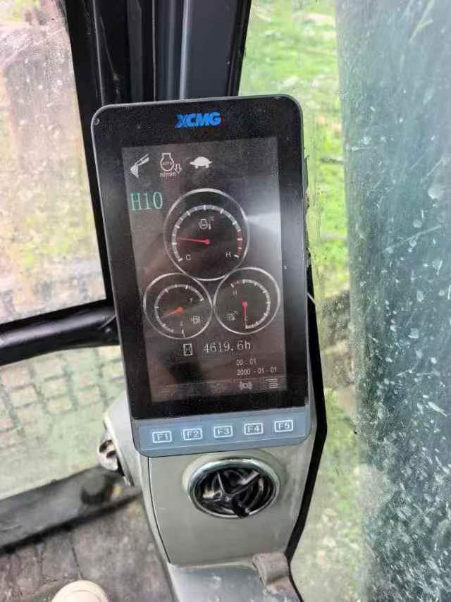 Buy XCMG XE270DK Used Excavator / 5