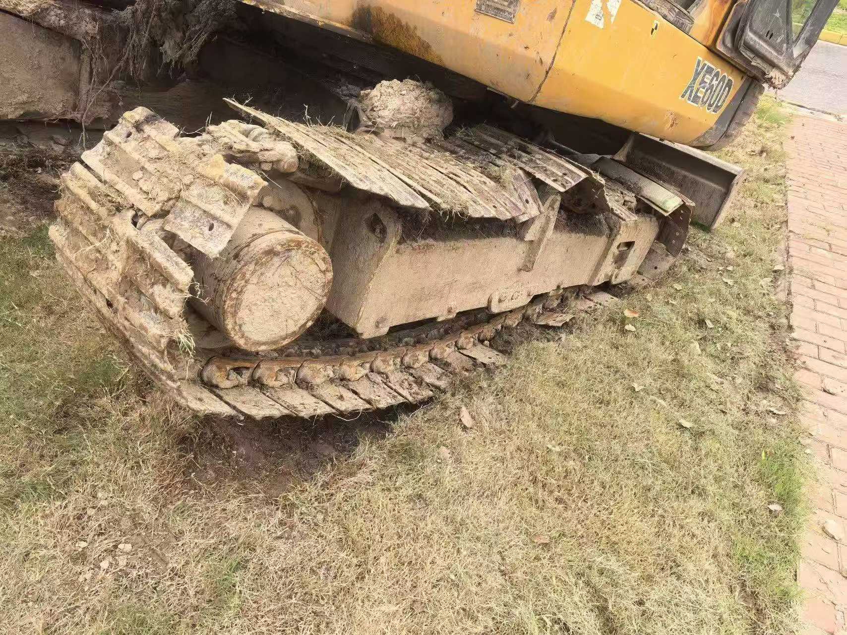 Buy XCMG XE60 Used Excavator / 6