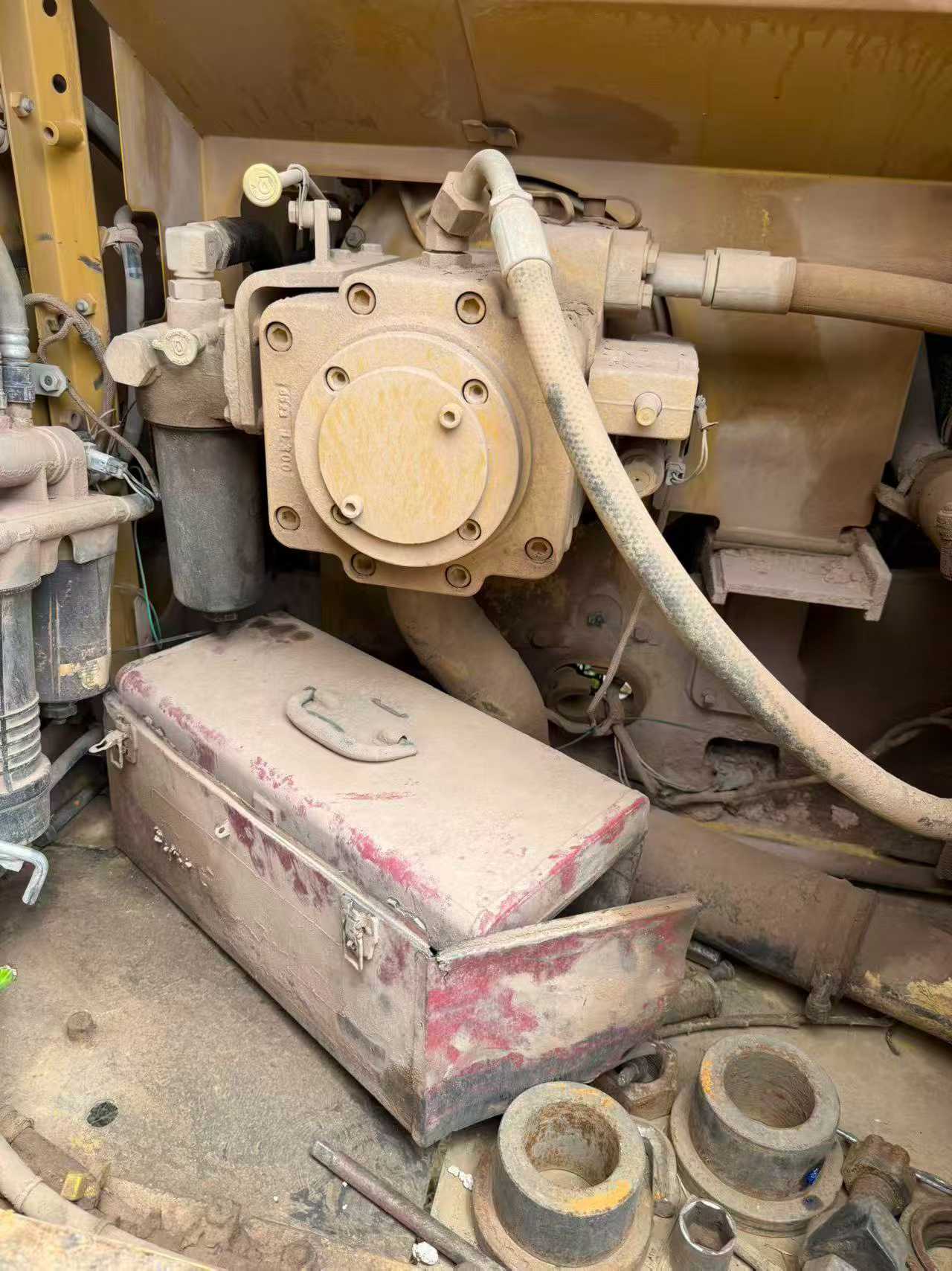 Buy Caterpillar 323 Used Excavator / 6