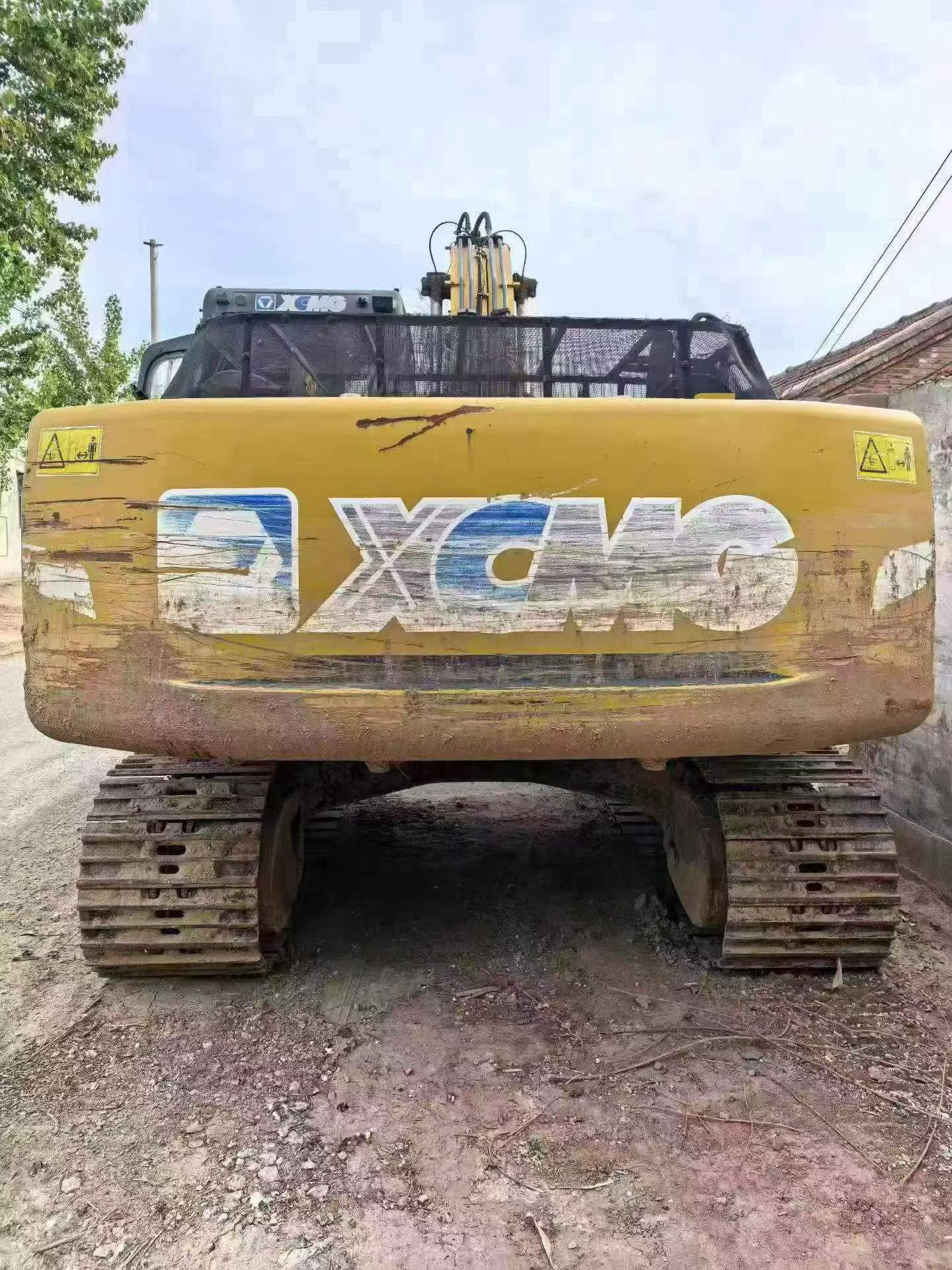 Buy XCMG XE200 Used Excavator / 4