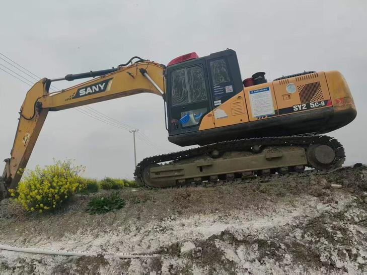 Buy Sany SY215C-8 Used Excavator / 1