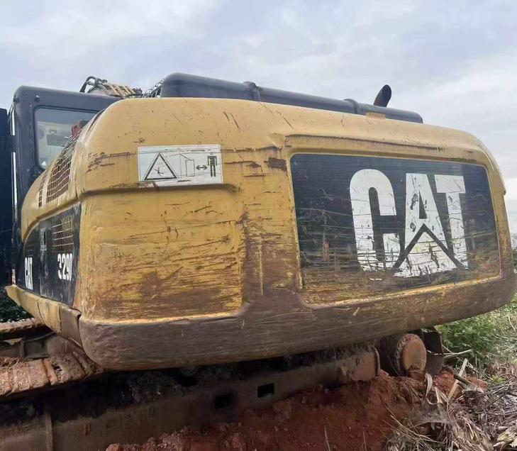Buy Caterpillar 329D Used Excavator / 1