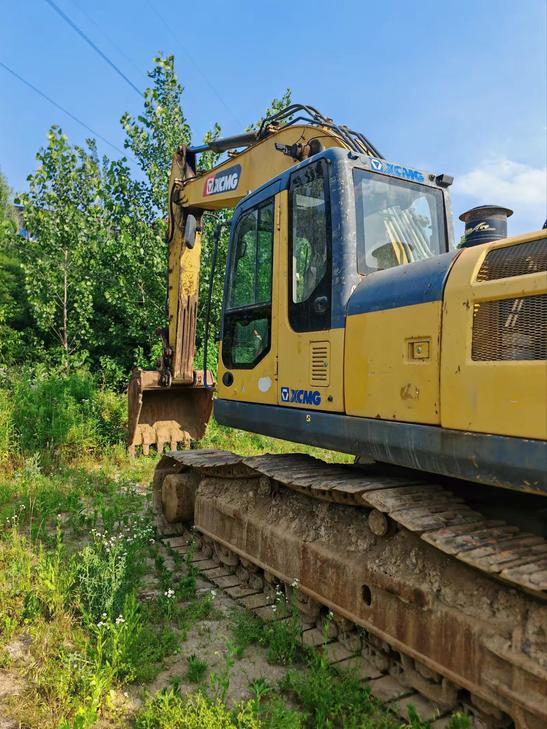 Buy XCMG XE305D Used Excavator / 1