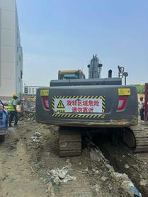 Buy Volvo EC210D Used Excavator / 2 Buy Volvo EC210D Used Excavator / 2