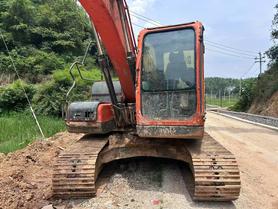 Buy Doosan S130W-3 Used Excavator / 3 Buy Doosan S130W-3 Used Excavator / 3