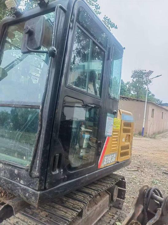 Buy Sany SY75 Used Excavator / 1