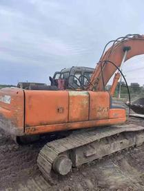 Buy Hitachi ZX200-6 Used Excavator / 3 Buy Hitachi ZX200-6 Used Excavator / 3