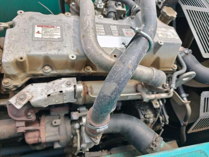 Buy Kobelco SK210 Used Excavator / 1