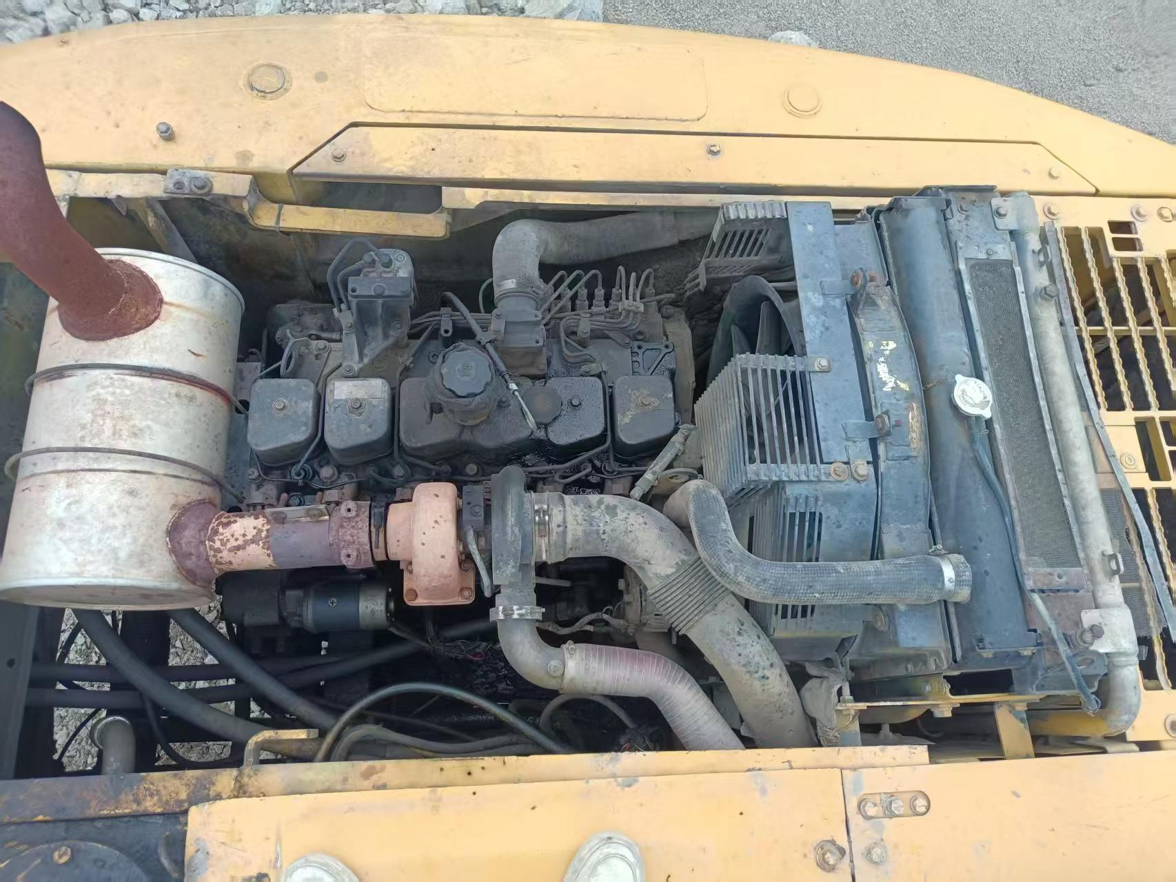 Buy Komatsu PC200 Used Excavator / 3