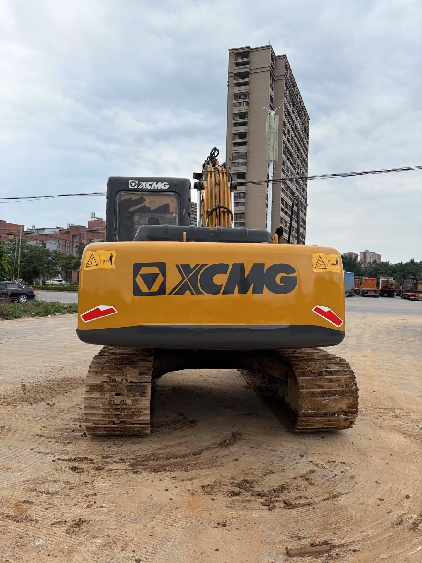 Buy XCMG XE150 Used Excavator / 4