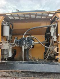 Buy Sany SY225C Used Excavator / 9 Buy Sany SY225C Used Excavator / 9