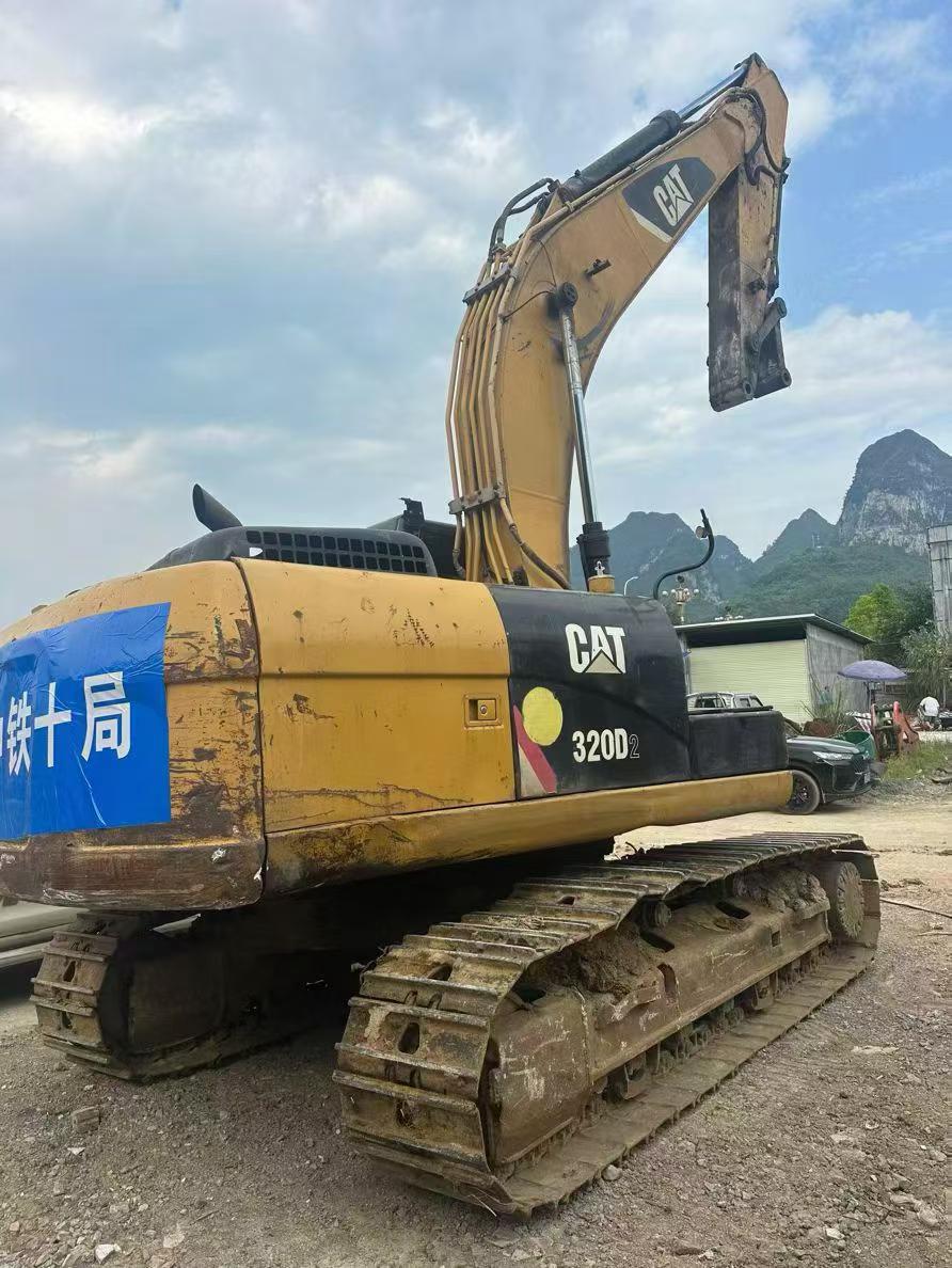 Buy Caterpillar 320D Used Excavator / 2