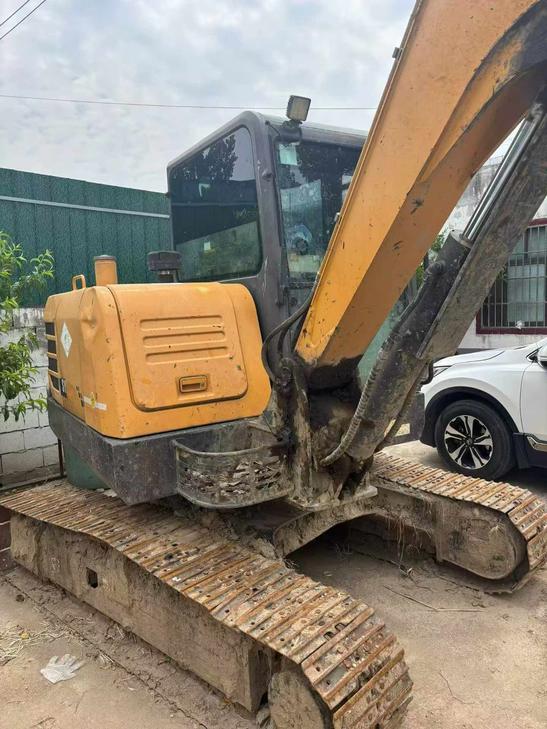 Buy Sany SY60 Used Excavator / 1