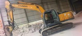 Buy Hyundai R215-7 Used Excavator / 2 Buy Hyundai R215-7 Used Excavator / 2