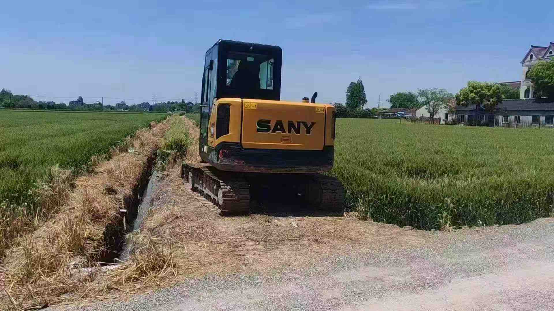 Buy Sany SY60 Used Excavator / 9