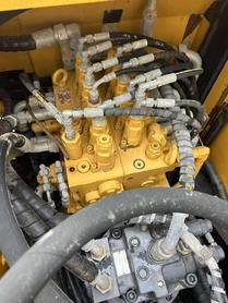 Buy Sany SY125C Used Excavator / 4 Buy Sany SY125C Used Excavator / 4
