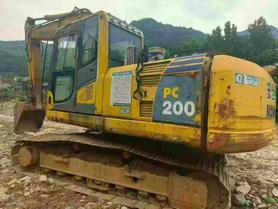 Buy Komatsu PC200-8N1 Used Excavator / 2 Buy Komatsu PC200-8N1 Used Excavator / 2