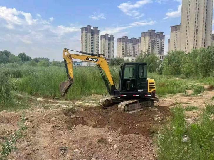 Buy Sany SY60 Used Excavator / 1