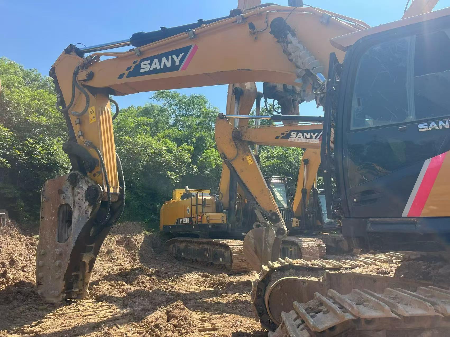 Buy Sany SY600HB Used Excavator / 5