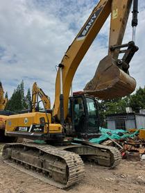 Buy Sany SY225H Used Excavator / 4 Buy Sany SY225H Used Excavator / 4