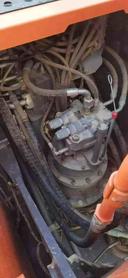 Buy Hitachi EX200-5 Used Excavator / 2 Buy Hitachi EX200-5 Used Excavator / 2