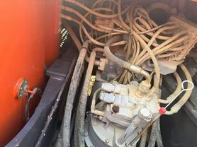Buy Hitachi EX200 Used Excavator / 3 Buy Hitachi EX200 Used Excavator / 3