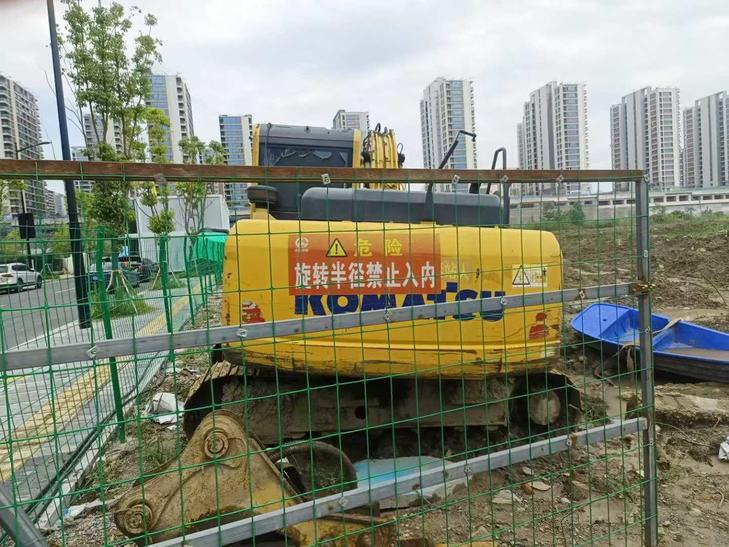 Buy Komatsu PC110-7 Used Excavator / 1