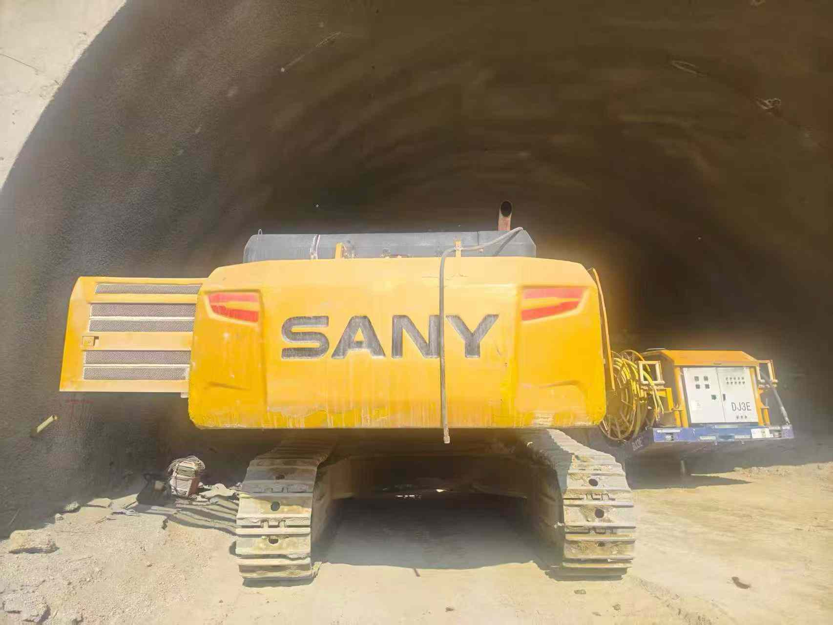 Buy Sany SY485C Used Excavator / 2