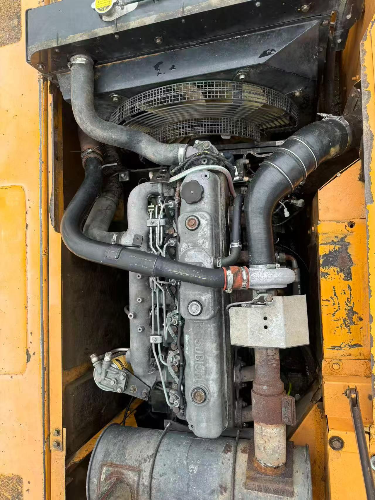 Buy Sany SY215C-8 Used Excavator / 7
