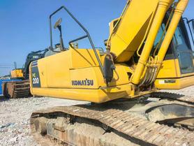 Buy Komatsu PC200-8 Used Excavator / 8 Buy Komatsu PC200-8 Used Excavator / 8