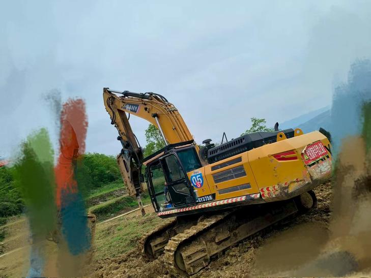 Buy Sany SY375H Used Excavator / 1