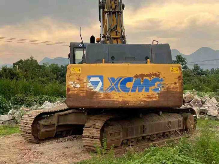 Buy XCMG XE470 Used Excavator / 1