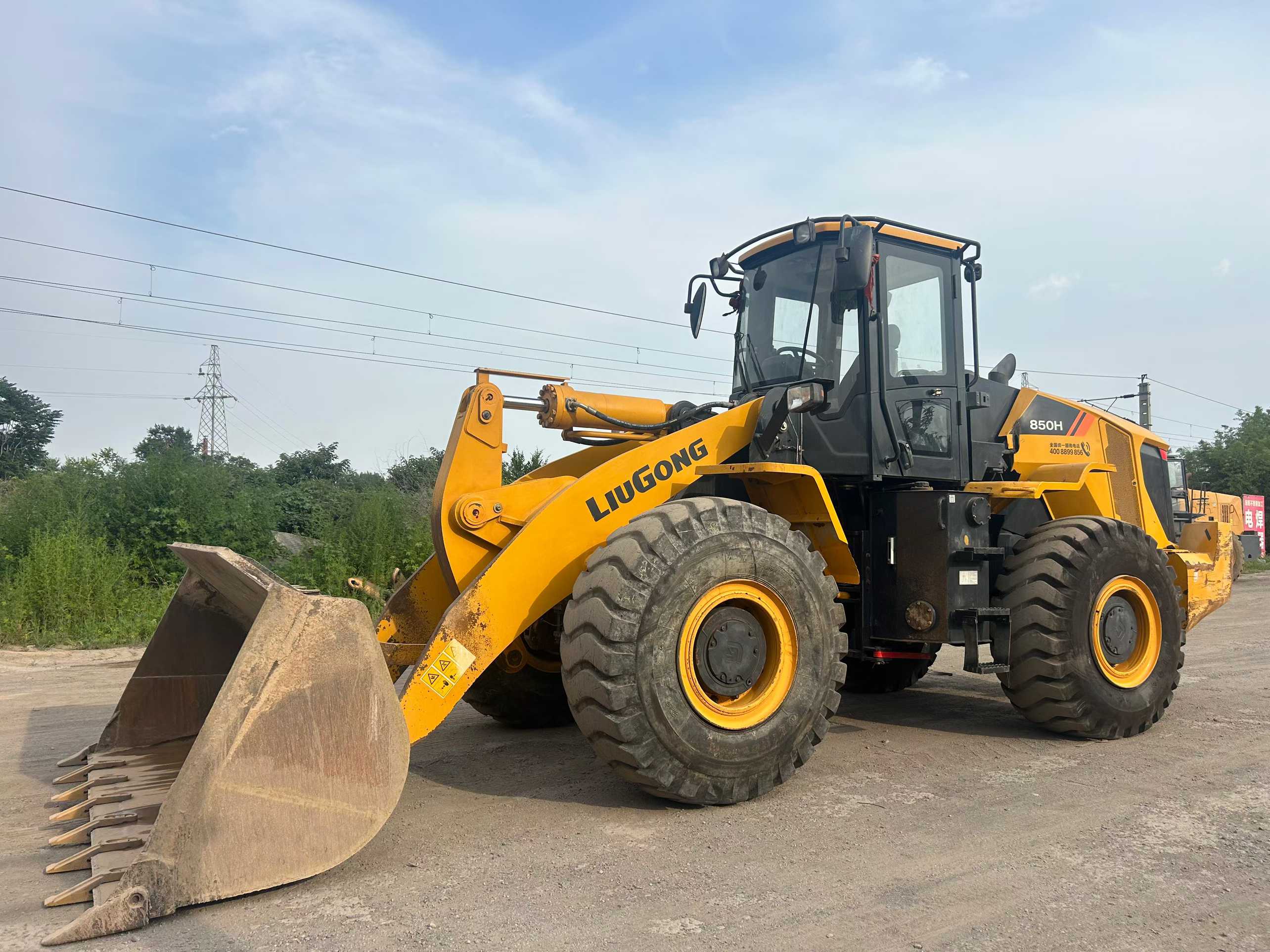 Buy LiuGong CLG850H Used Loader / 2
