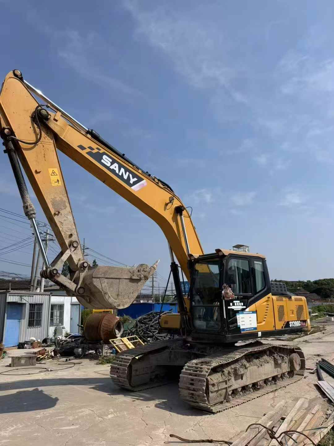 Buy Sany SY200C Used Excavator / 4