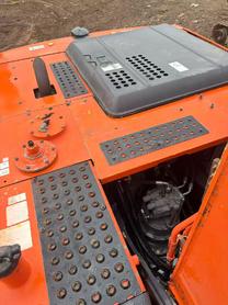 Buy Hitachi EX200 Used Excavator / 2 Buy Hitachi EX200 Used Excavator / 2