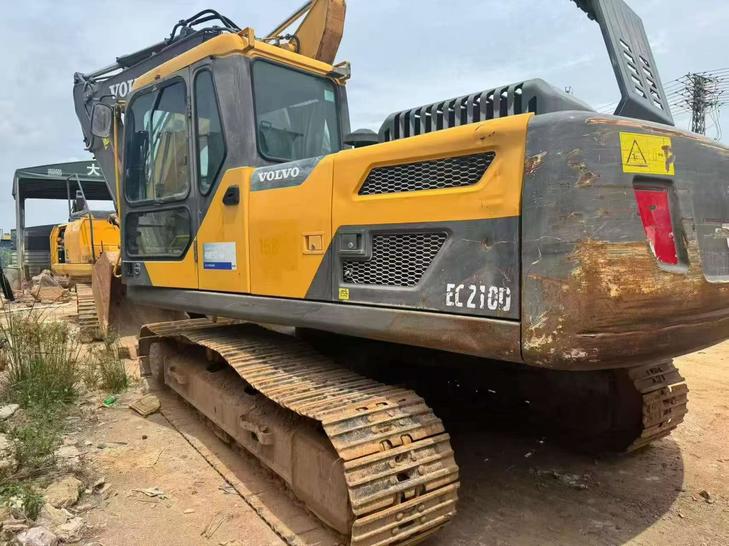Buy Volvo EC210B Used Excavator / 1