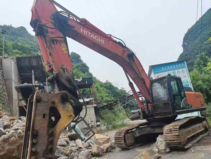 Buy Hitachi EX360-5 Used Excavator / 1