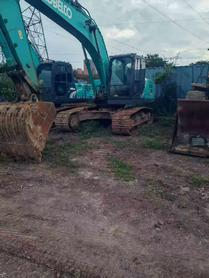 Buy Kobelco SK210-6 Used Excavator / 2 Buy Kobelco SK210-6 Used Excavator / 2