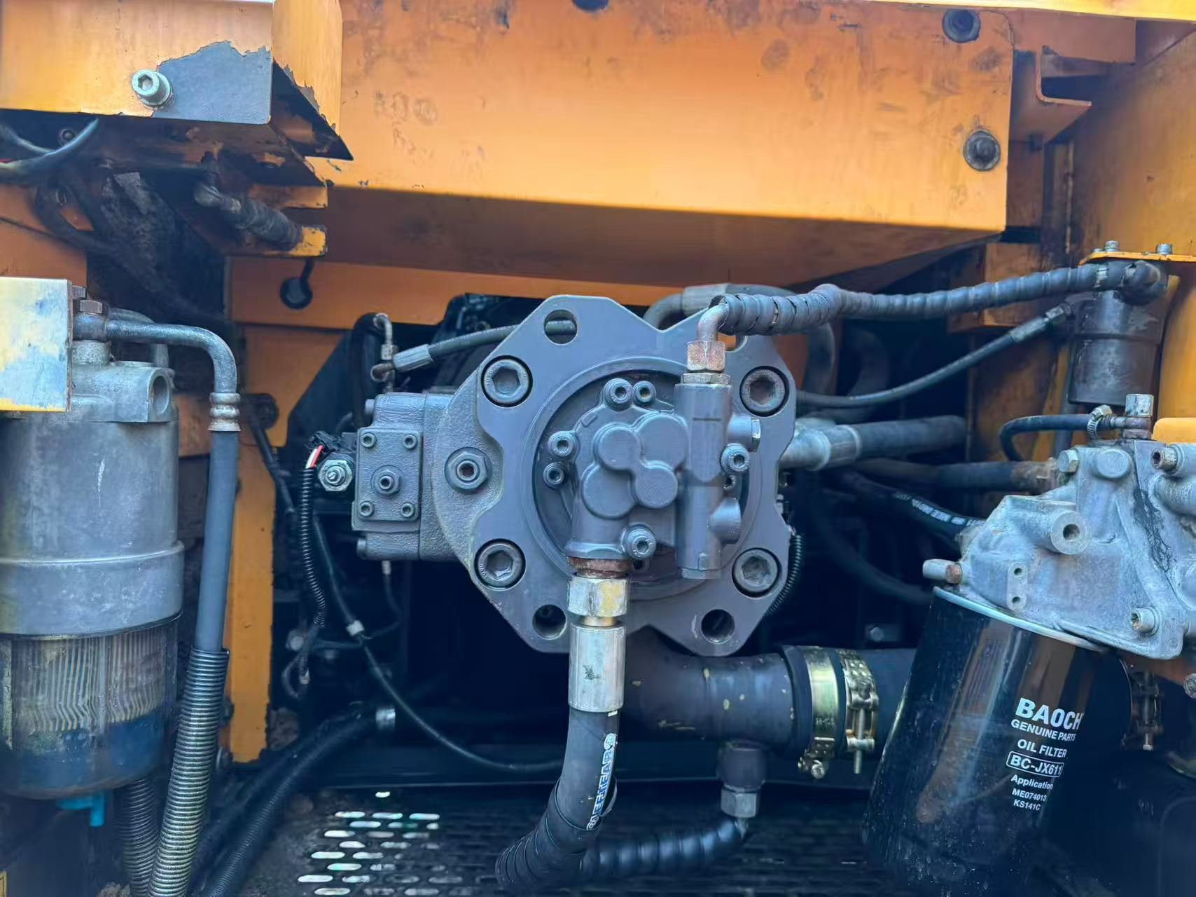 Buy Sany SY215C-8 Used Excavator / 6