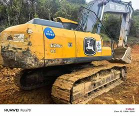 Buy JohnDeere E240 Used Excavator / 2 Buy JohnDeere E240 Used Excavator / 2