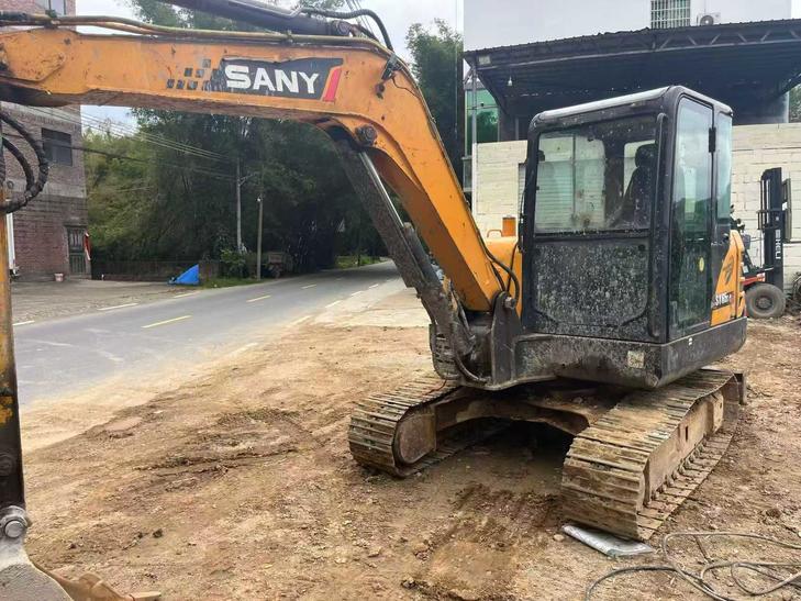 Buy Sany SY60 Used Excavator / 1