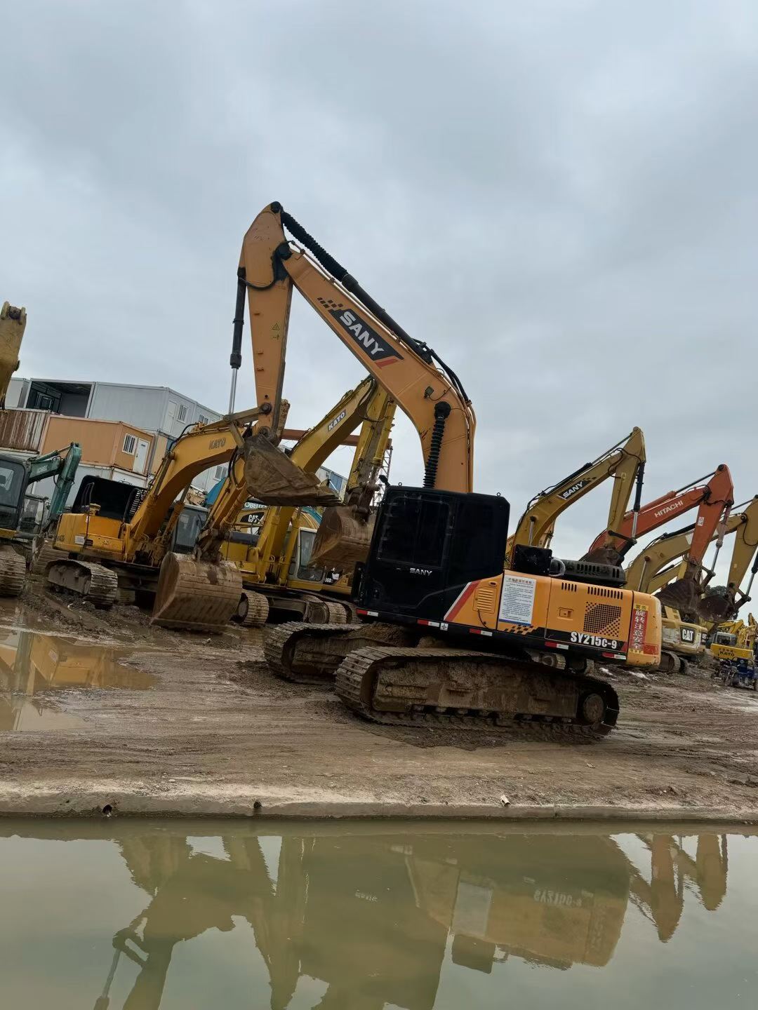 Buy Sany SY215C-8 Used Excavator / 2