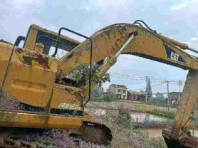 Buy Caterpillar 320V2 Used Excavator / 4 Buy Caterpillar 320V2 Used Excavator / 4