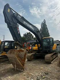 Buy Hyundai R225-7 Used Excavator / 2 Buy Hyundai R225-7 Used Excavator / 2