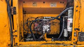 Buy Hyundai R225-7 Used Excavator / 2 Buy Hyundai R225-7 Used Excavator / 2