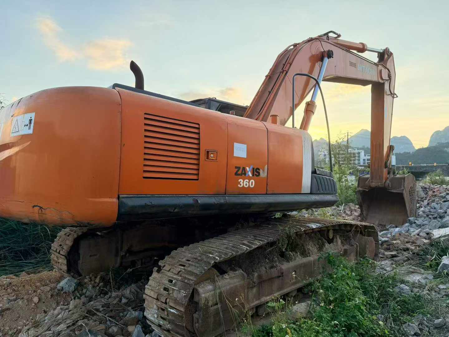 Buy Hitachi EX360-5 Used Excavator / 6
