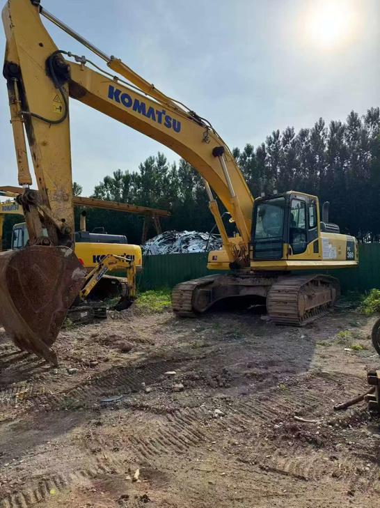 Buy Komatsu PC360-7 Used Excavator / 1